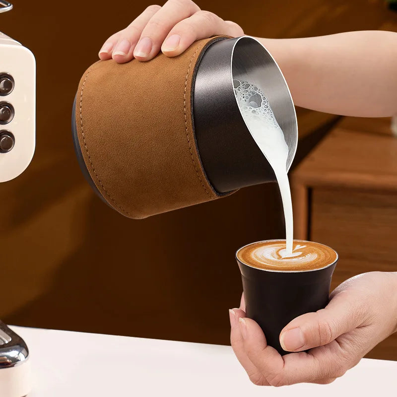 500ml Handleless Leather Covered Latte Jar Espresso Milk Frothing Jug with Sharp