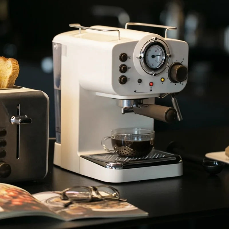 Coffee machine vintage classic small semi-automatic Italian pressure steam