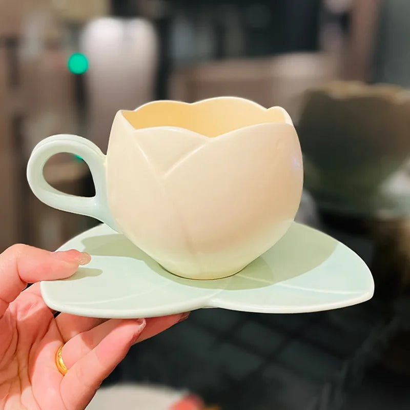 Tulip Cups and Saucers, Flower-shaped Ceramic Coffee Cups Lovely Drink Cups